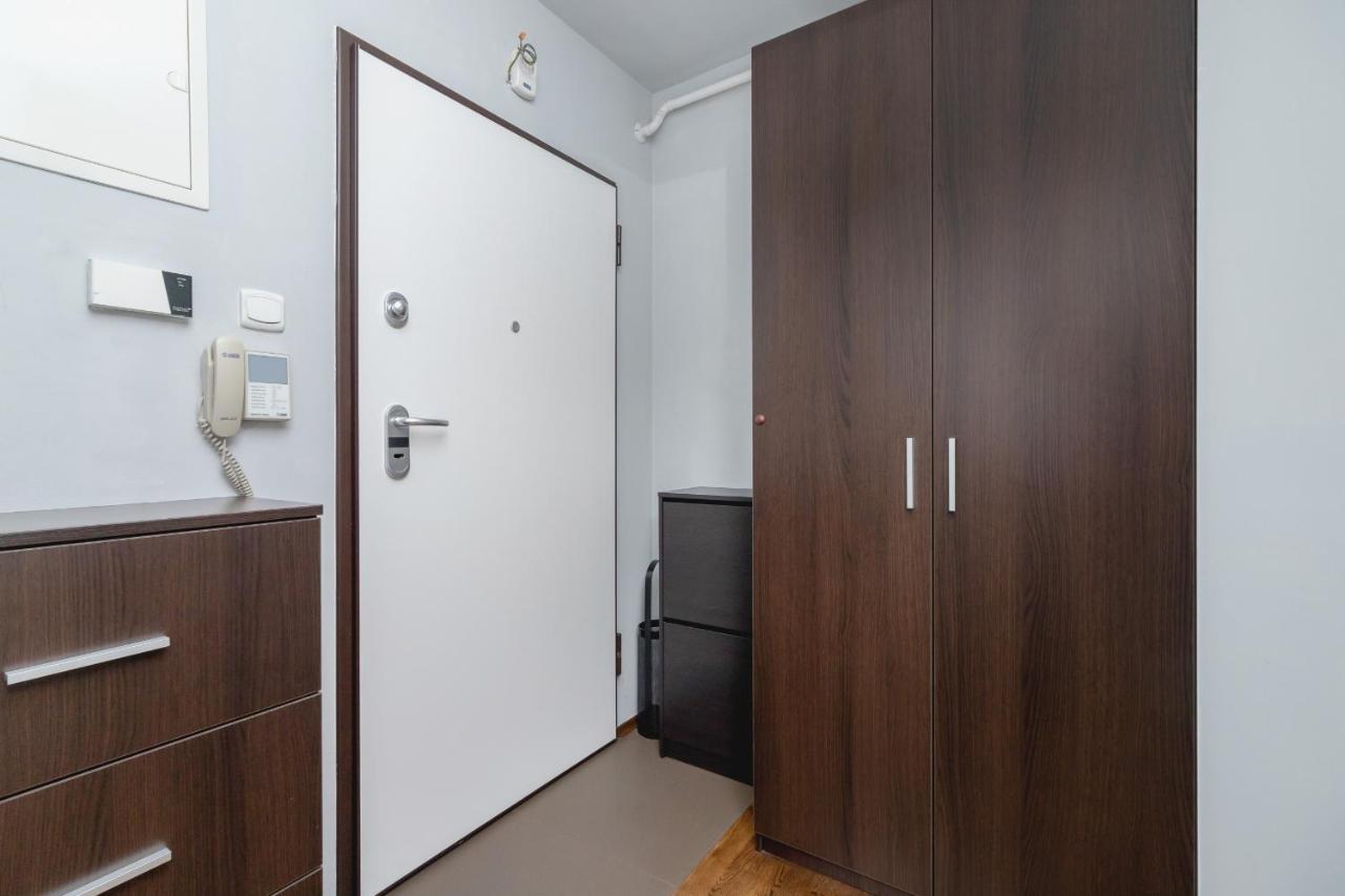 Cracow Skalki Twardowskiego Tyniecka By Noclegi Renters Krakow Exterior photo